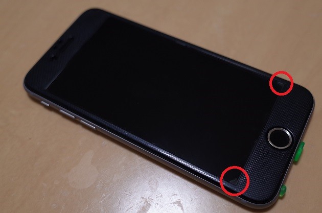 iPhone6の画面四隅の気泡