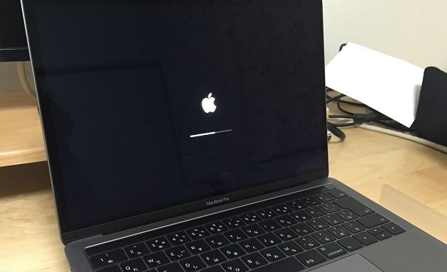 MacBookPro2017が勝手に起動した時の写真