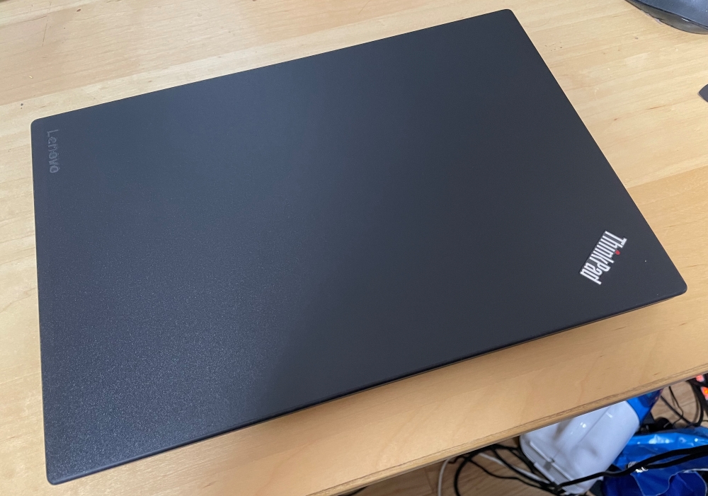 ThinkPad X270の天板